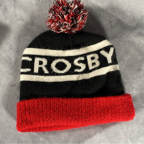Sidney Crosby Tim Hortons Timbits Pom Pom Beanie Hat Unisex One Size - Picture 2 of 5